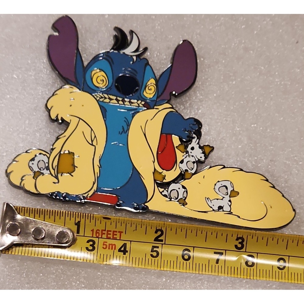 Disney Stitch Dressed as Cruella 101 Ducklings JUMBO DLP Artist Proof AP Pin - Picture 3 of 6